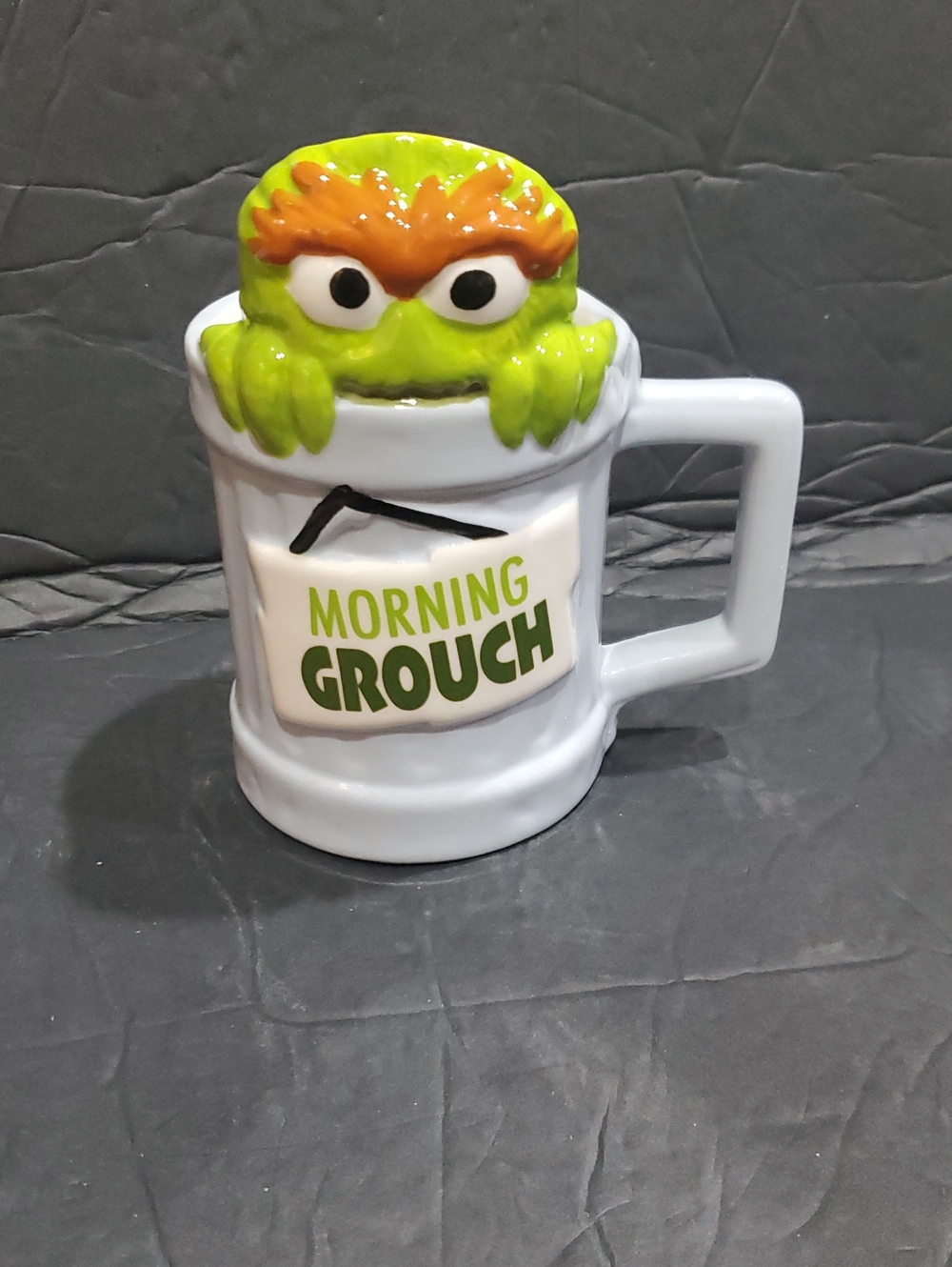 Sesame street morning grouch Oscar blue ceramic coffee mug cup brand new
